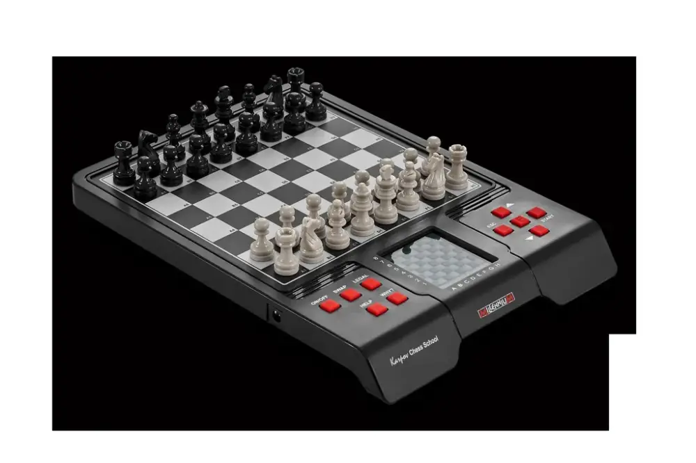 Super-Preis Schachcomputer Karpov Schachschule