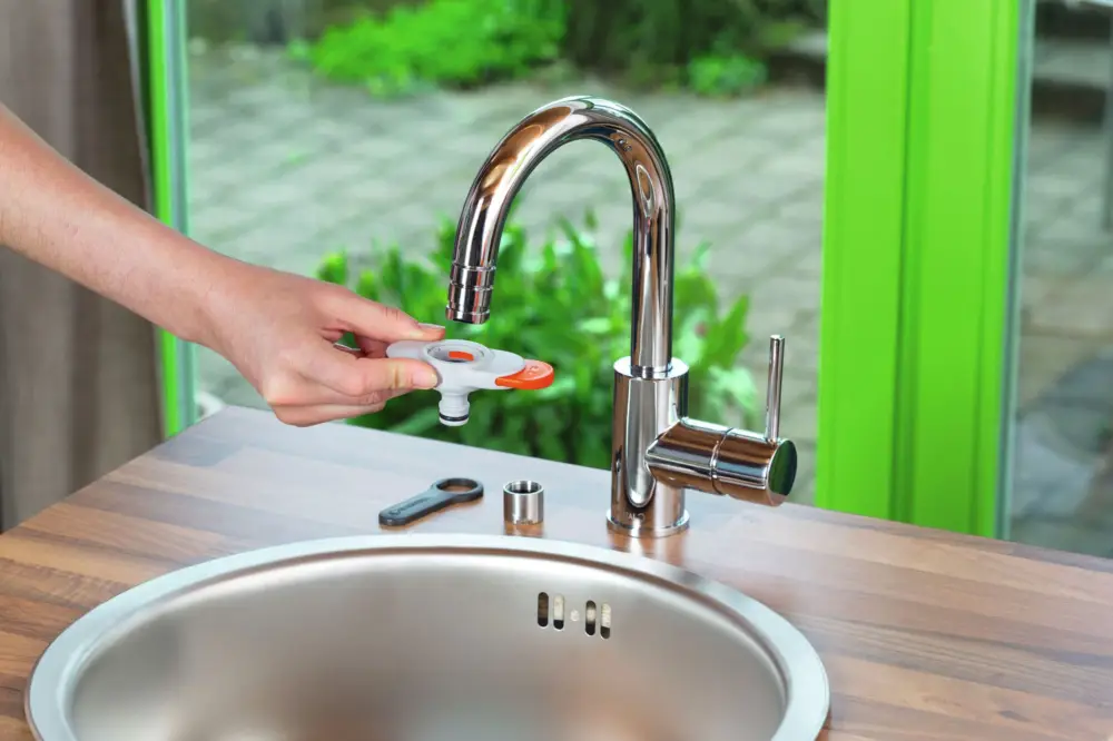 Heißes Angebot Gardena Hahnverbinder für Indoor-Wasserhähne 18210-20
